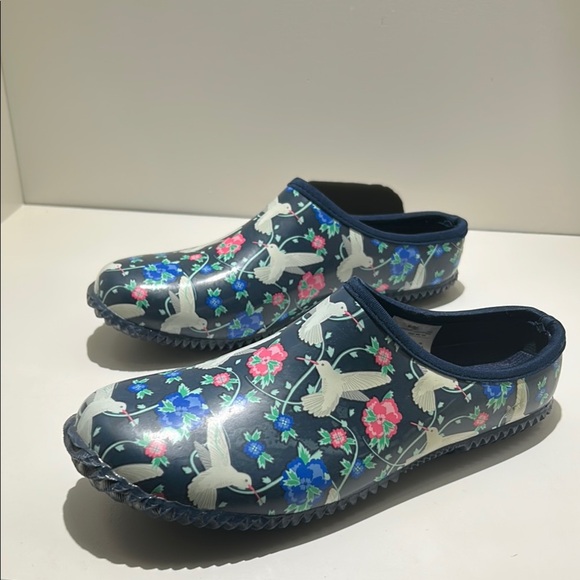 Western Chief Blue and Pink Winter & Rain Boots Floral Design - Picture 2 of 5